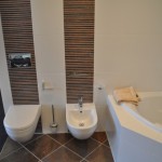 WC und Bidet im Badezimmer WC und Bidet im Badezimmer